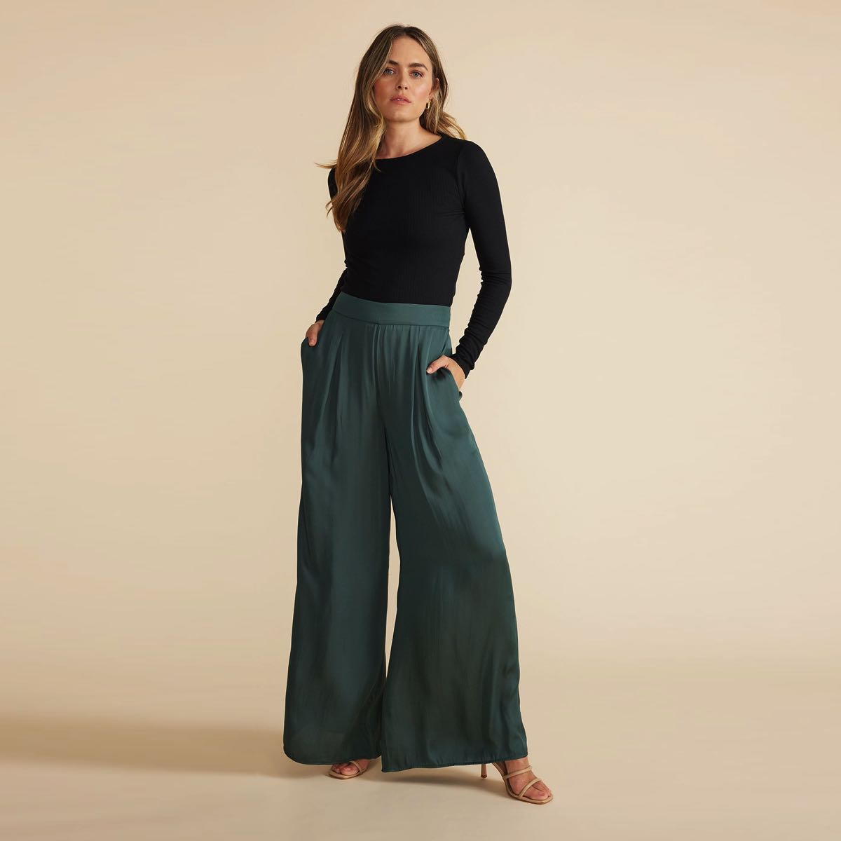 BG Online Shop - Pants terciopelo 😍🔝 🏷 $380 🌟 Nice 