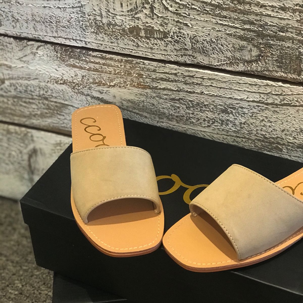 Maui Slides in Taupe
